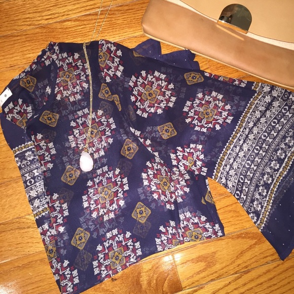 Navy blue boho chic blouse - Picture 2 of 3